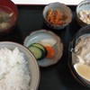とろっとろ もつ煮 岡野食堂