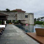 ザ・リッツ・カールトン沖縄 - 屋外プール