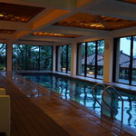 ザ・リッツ・カールトン沖縄 - 室内プール