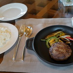 ザ・リッツ・カールトン沖縄 - ハンバーグステーキ