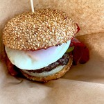 自由が丘バーガー - ベーコンエッグバーガー