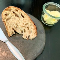 ラ・ボンヌターブル - 