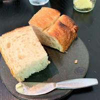 ラ・ボンヌターブル - 