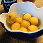 河本 - いただいたびわの実