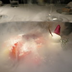 NARISAWA - 雪だるま　”あわぁ、雪が降ってきたぁ”