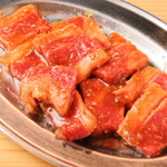 Sweet and spicy ribs 580 yen (638 yen including tax)