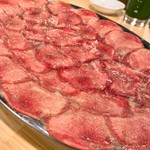 Taishuu Horumon Yakiniku Kemuri - 