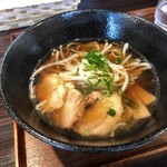 お食事処 陽 - 牛骨ラーメン