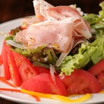 Prosciutto and tomato salad