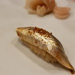 すし人　酒伊 - コハダ