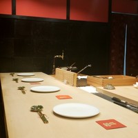 すし人　酒伊 - カウンター