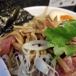 塩そば専門店 桑ばら - 冷やし地鶏タタキ山椒の塩そば