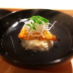 炭火割烹 いしい - お椀。吸い地の完成度に驚きました。