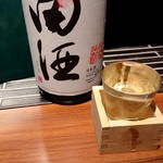 Nikuwashokutosobahonegishi - 田酒(日本酒)半合560円