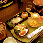 里湯昔話・雄山荘 - 掘りごたつの個室で頂く京風会席コース。