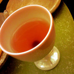 里湯昔話・雄山荘 - -食前- ざくろドリンク。