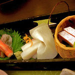 里湯昔話・雄山荘 - -向う- 泡醤油で頂くお造り。