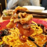 自然派中華 クイジン - 大黒政宗の酒粕と猪肉とピリ辛味噌ラーメン  超辣　猪肉リフト　