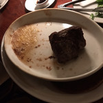 カルネジーオ イースト - 