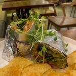 CRAFTSMEN Specialty COFFEE - チキン・ブリトー・シグネチャーソース