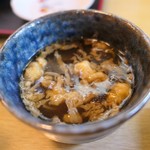 蕎麦処　かつまた - （2019/4月）薬味を入れたつゆ