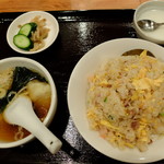龍祥軒 - “五目炒飯 + ワンタンスープ”