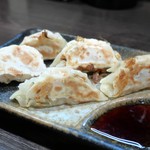 つかふき屋 - とりミンチギョーザ焼