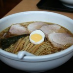 らーめんどんぐり - チャーシューワンタン麺