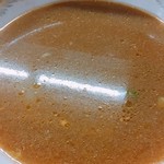 宝津飯店 - あっさりしたスープ