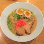 一風堂 - Shiromaru Classic $16.00 + Nitamago $2.00