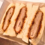 新宿さぼてん - 料理写真:ヒレかつサンド(500円)