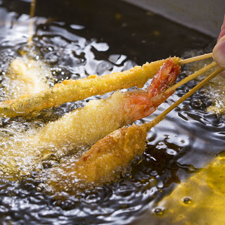 Cheap and delicious! Famous ``Kushikatsu''