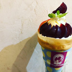 クレープリー チロル - 奄美大島のすもも2種盛り¥1400