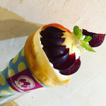 クレープリー チロル - 奄美大島のすもも2種盛り¥1400