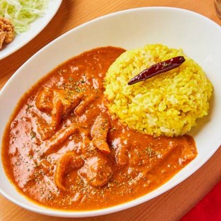 本格インドカレーを食べ慣れたライス形式で。