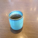 キッチンしま - 注文するとお母さんが温かいお茶を持って来てくれました、寒い一日だったんでとっても助かりました。