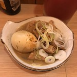 立呑み晩杯屋 - R1.6  煮込み(玉子入り)