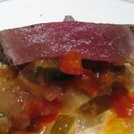 ル・ レストラン・ ドゥ・トーマ - ラタトゥーユが中に隠れていたので、断面撮影