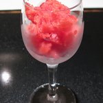 ル・ レストラン・ ドゥ・トーマ - フランボワーズとシャンパンのグラニテ