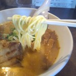 Mensouko Jidaiya - 麺は細麺でした。以外…