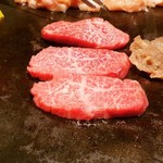 鉄板焼肉 鑠鑠 - 