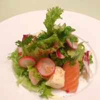 洋食 ヨコオ - 自家製スモークサーモンと帆立とエビのムース