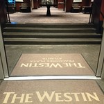 The Sun Dial Restaurant, Bar & View - 