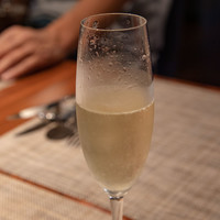 キャトルラパン 北梅田 - 乾杯はシャンパンで