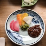 カフェアンドショップ ロータスランド - 2019/06/15
      モーニング C set 卵かけご飯 玄米コーヒー 380円