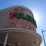 7-Eleven - 