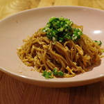 fu-fu shisen - 葱油拌麺