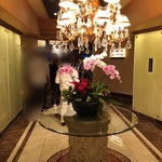 THE Signature PRIME STEAK & SEAFOOD - エントランスも素晴らしい＾＾♪