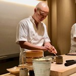 はっこく - 握るのは、鮨と人の心