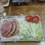 伊勢屋酒店 - ハムステーキ。